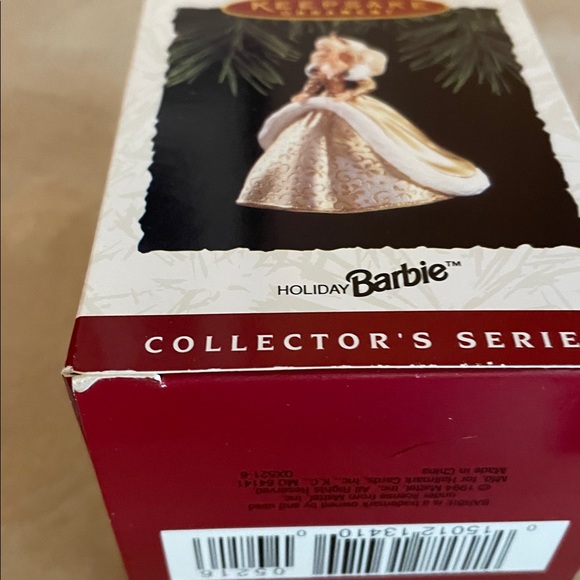 1994 Collector’s Series Holiday Barbie Hallmark Keepsake Ornament - Picture 6 of 6